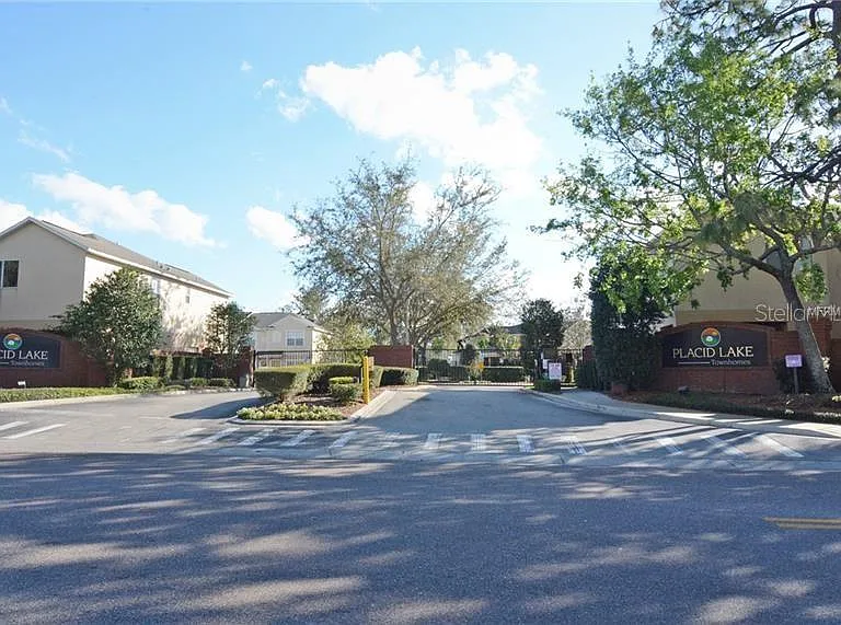 423 Wilton Cir — Photo 21