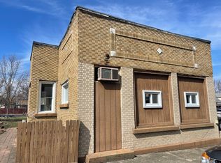 405 N Hebbard St, Joliet, IL 60432