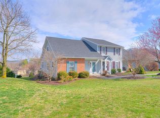 1206 Cedar Ridge Dr, Radford, VA 24141
