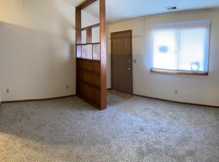302 1/2 Galvin Rd N APT 3, Bellevue, NE 68005