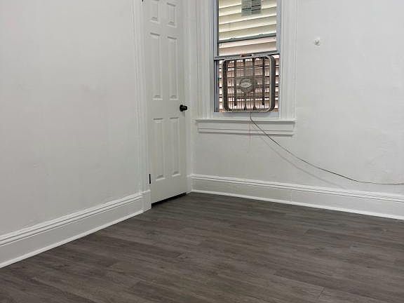 4th image of 16 Pier St