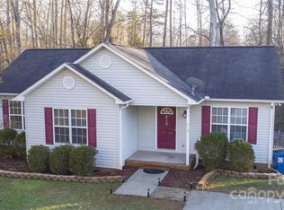 410 Chinaberry Dr, China Grove, NC 28023