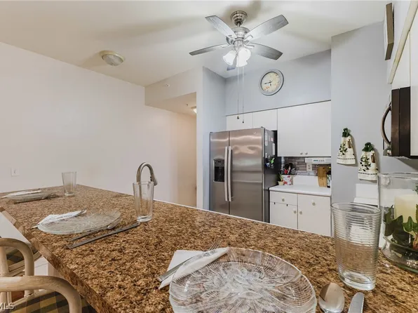 950 Hancock Creek South Blvd APT 411, Cape Coral, FL 33990