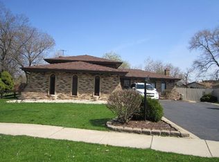 2955 173rd Pl, Lansing, IL 60438