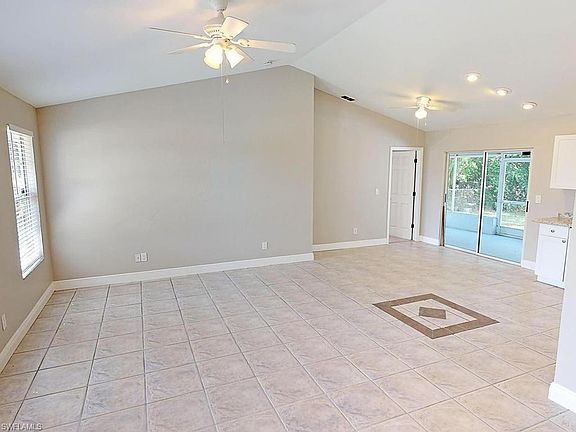 5th image of 915 SW 35th St