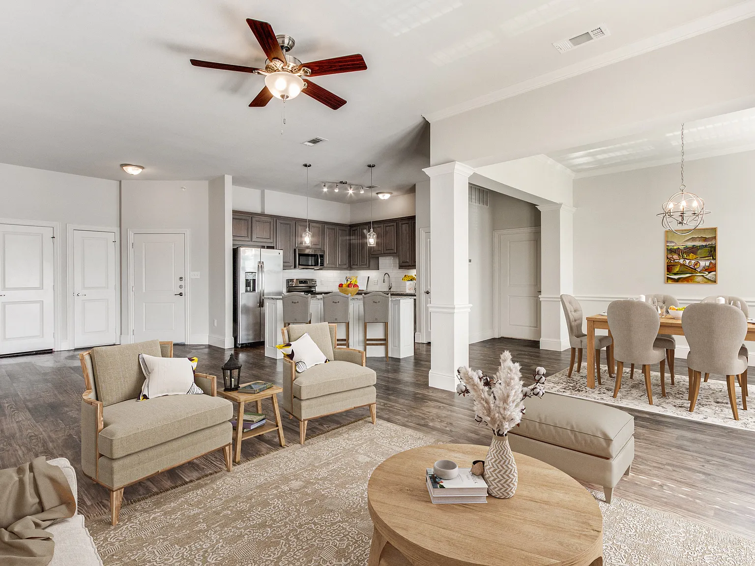 Varia at Highland Village — Photo 4