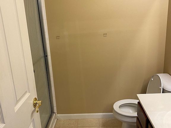 Master bedroom bathroom