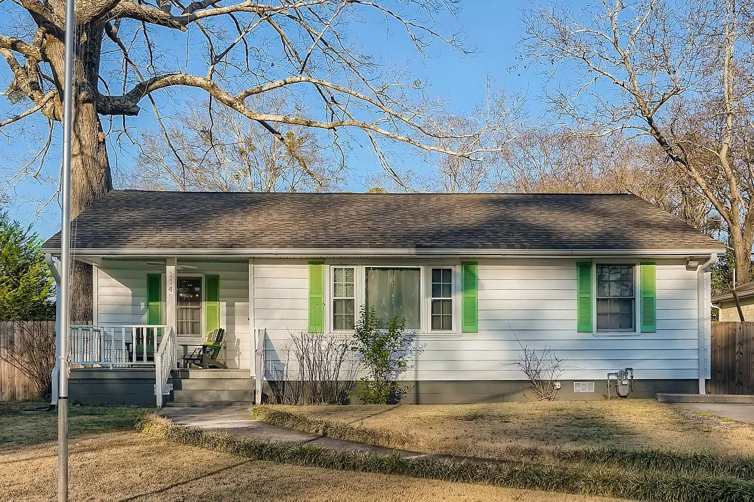 1149 Vista Trl NE — Photo 2