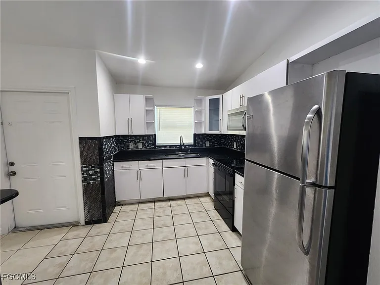 1248 Columbus Blvd #A — Photo 13