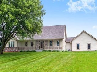 577 Melody Ln, Colgate, WI 53017