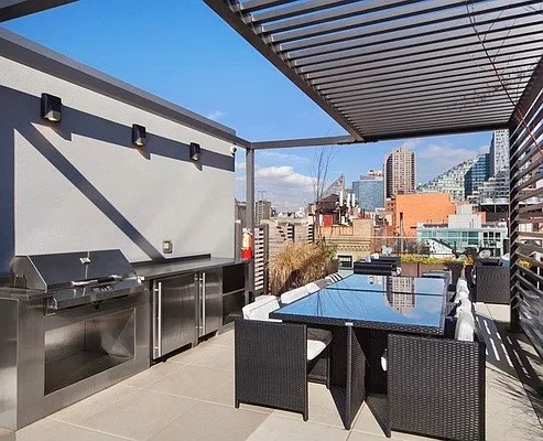 Rented by Bold New York | media 18