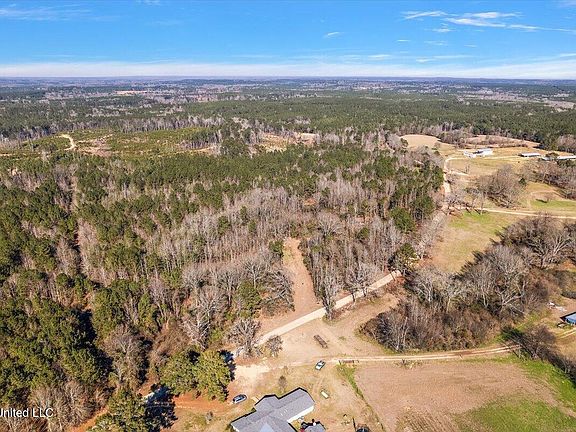 3rd image of 0 Hayman Lake Rd