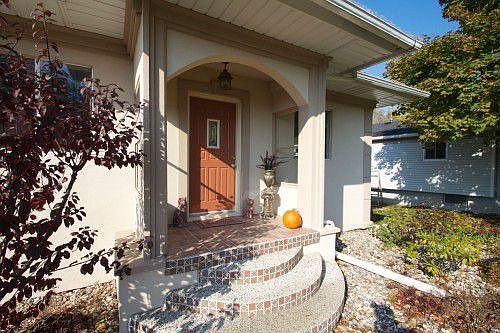2nd image of 887 Sarasota Ave SE
