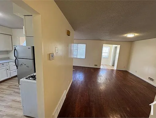 3805 Penn Ave N — Photo 22
