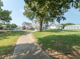 528 Northshore Ln, Valley View, TX 76272