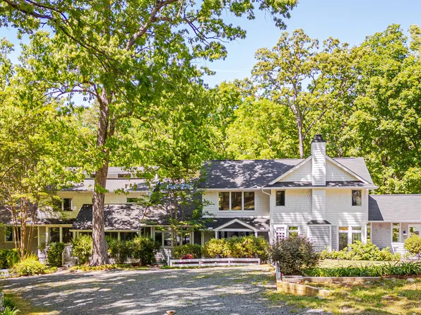 413 Stony Hill Rd, Chapel Hill, NC 27516