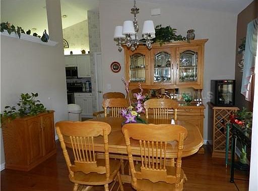 4th image of 10525 Mesa Ln