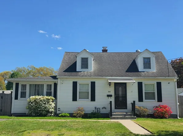 101 Frontenac St, Chicopee, MA 01020