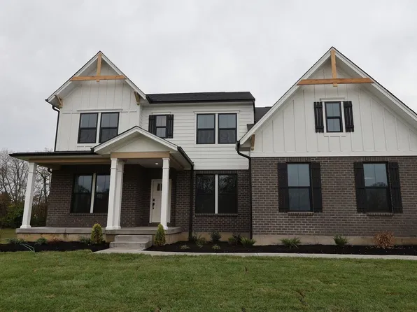 1649 Longmeadow Dr, Lebanon, OH 45036
