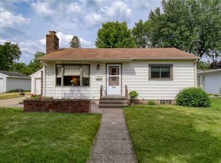2218 Roy St, Eau Claire, WI 54701