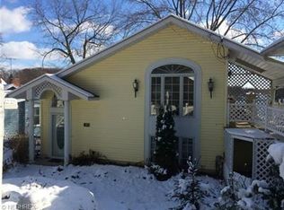 3905 Bay Path Dr, Akron, OH 44319