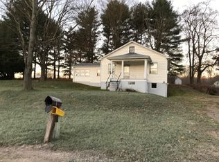 68947 Tyner Rd, Cambridge, OH 43725