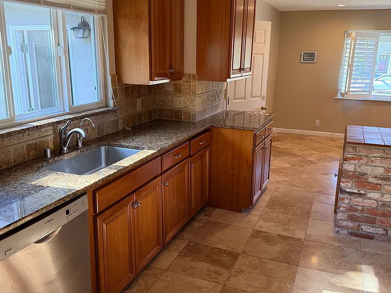 7422 Fallenleaf Ln — Photo 7
