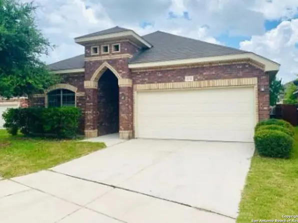 8018 Grissom Crst, San Antonio, TX 78251
