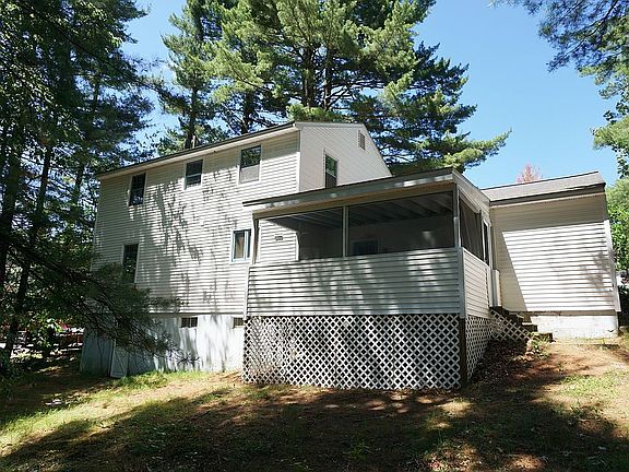 Beautifully Updated Colonial