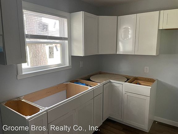 4th image of 9131 Quinnford Blvd
