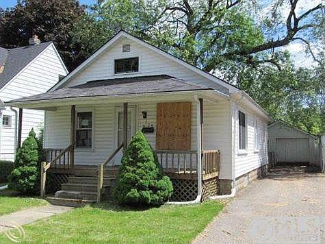 42 E RUTGERS PONTIAC (2).JPG