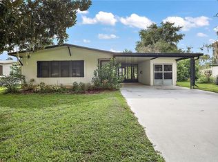 51 Seminole Path, Wildwood, FL 34785