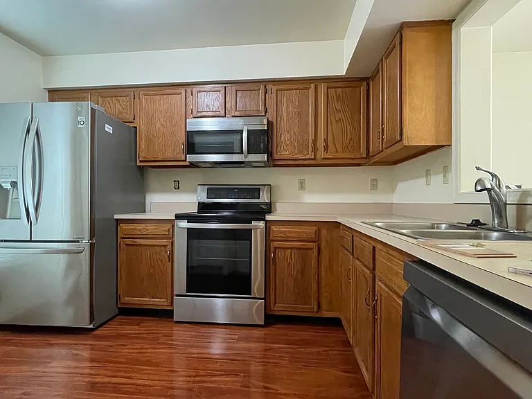 8703 Hermitage Trace Ct — Photo 8