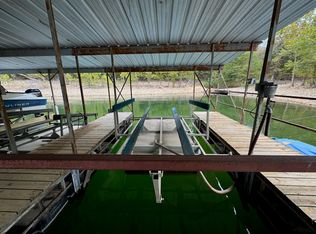 485 Holiday Acres Circle, Branson West, MO 65737