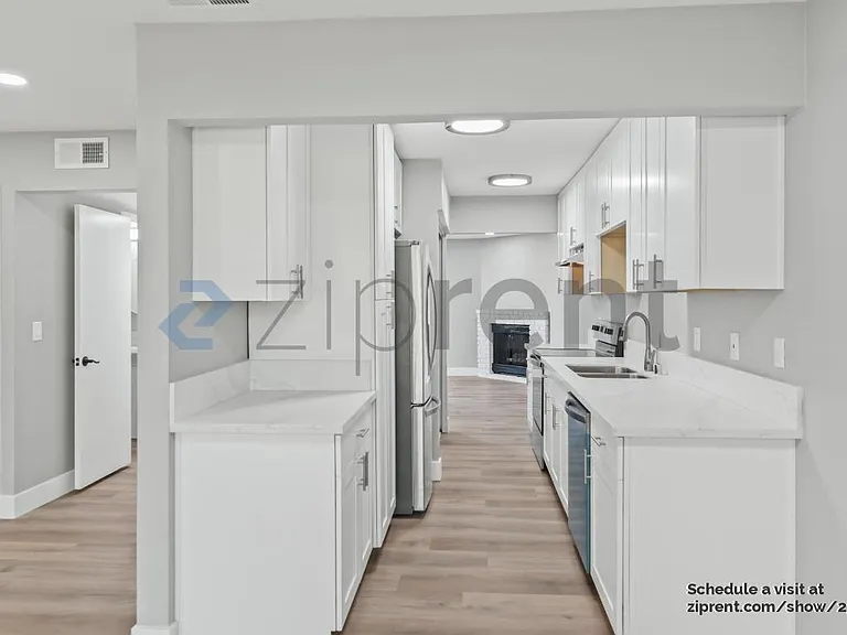 1804 Holland Dr — Photo 12