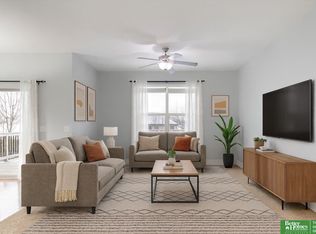 7734 S 162nd St, Omaha, NE 68136