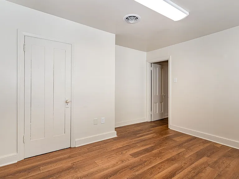 19-23 W High St — Photo 13