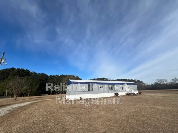 905 Old Bluff Church Rd, Godwin, NC 28344