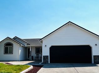 6415 Willmott Ct, Klamath Falls, OR