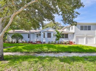 900 Locust St NE, Saint Petersburg, FL 33701