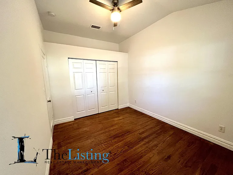 5905 N Tampa St — Photo 9