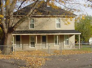 703 N Wood St, Greenfield, IN 46140