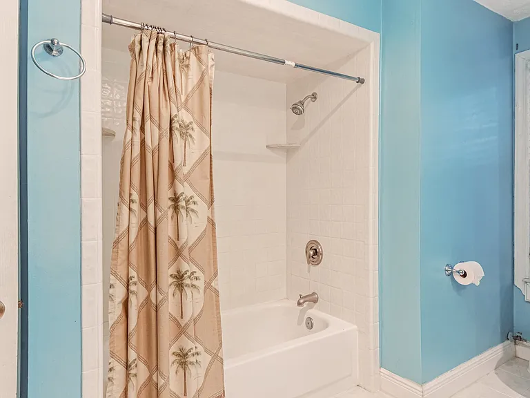 5210 River Park Villas Dr — Photo 44