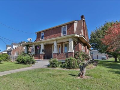 1421 4th St N, Catasauqua, PA, 18032