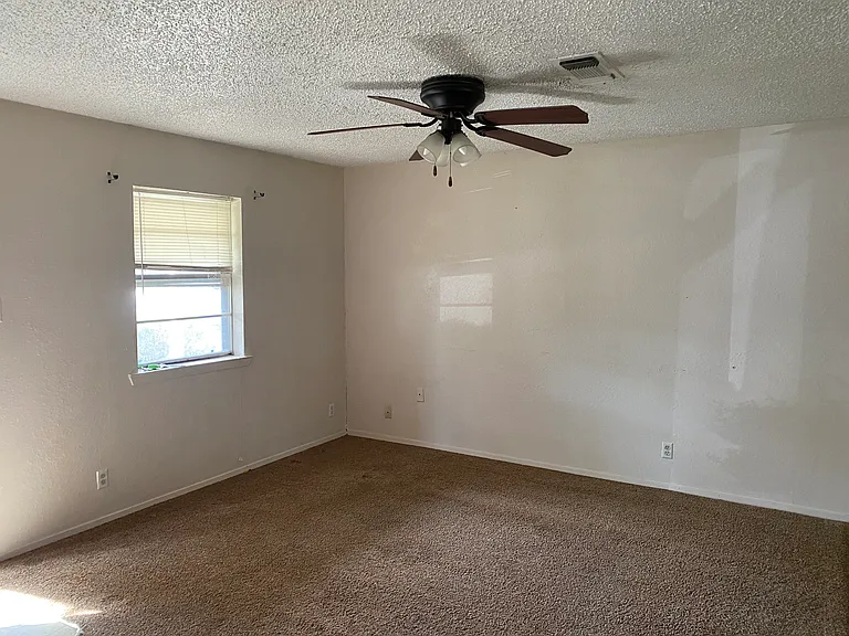 1501 Natalie Dr — Photo 10
