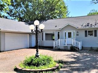 470 S Maple St, Ellsworth, WI 54011