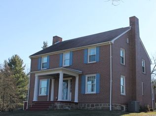 220 Riddle Ln, Altoona, PA 16601