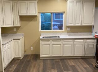 1144 S Grevillea Ave, Inglewood, CA 90301