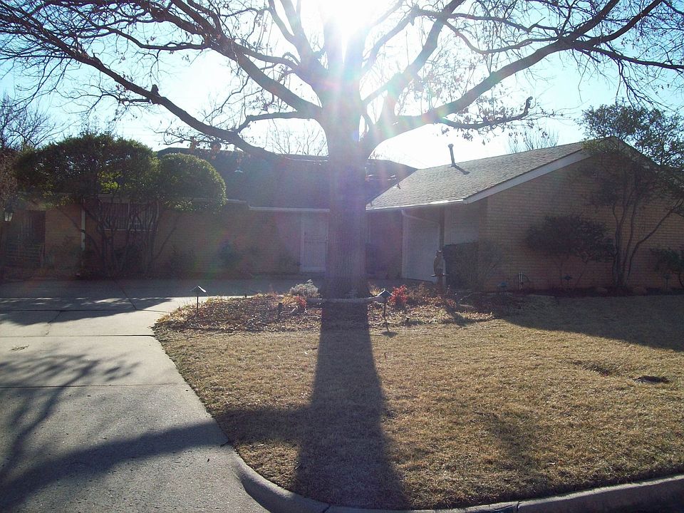 1st image of 2716 NW 111th St