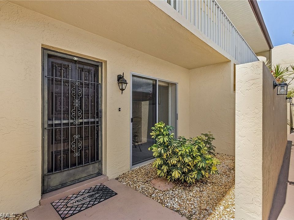 1st image of 1322 SE 46th St #2